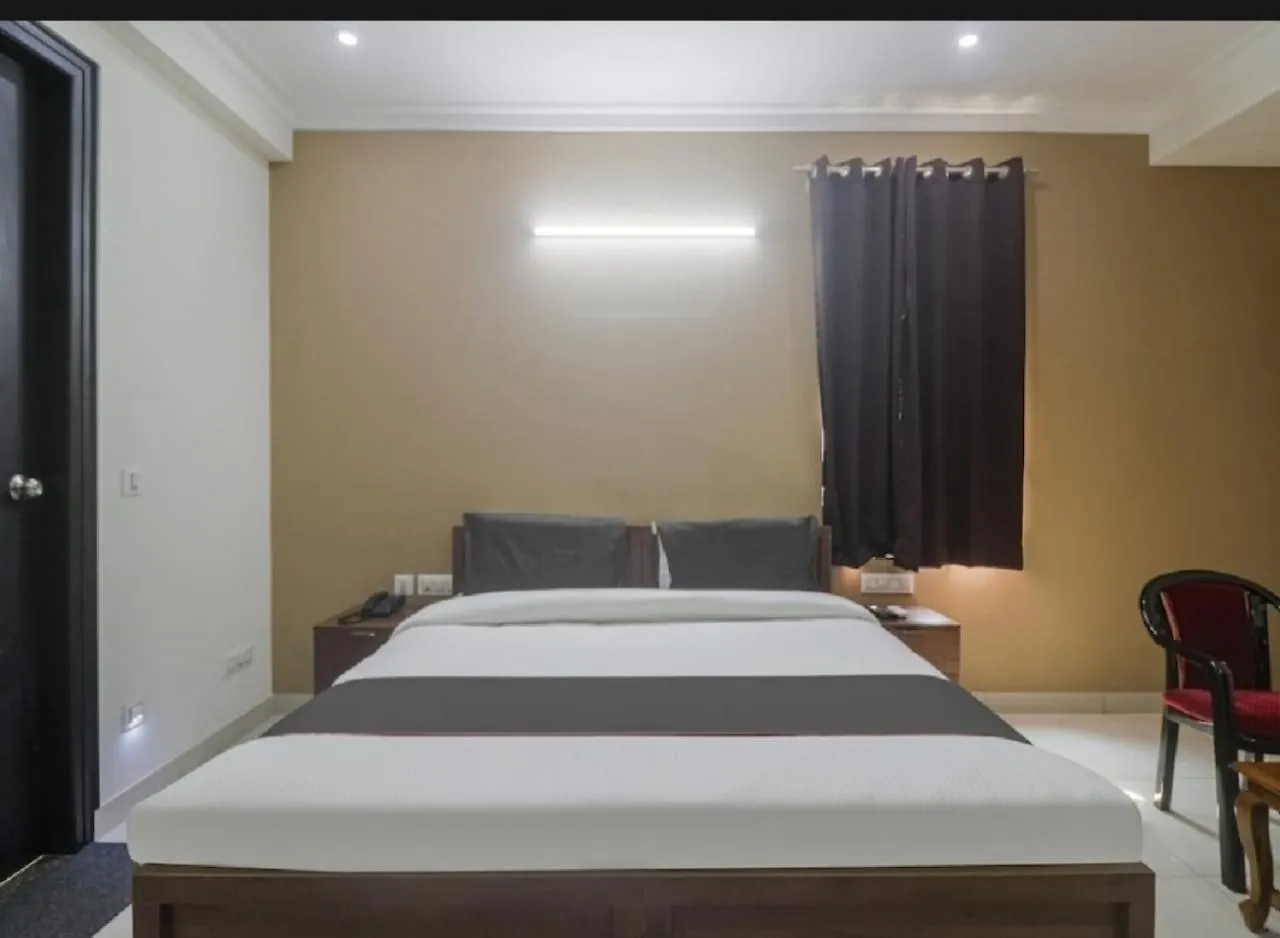 Hotel Akshay Residency Gurgaon