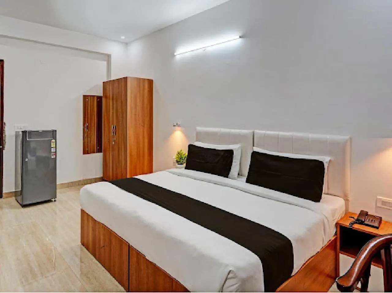 Hotel Akshay Residency Gurgaon