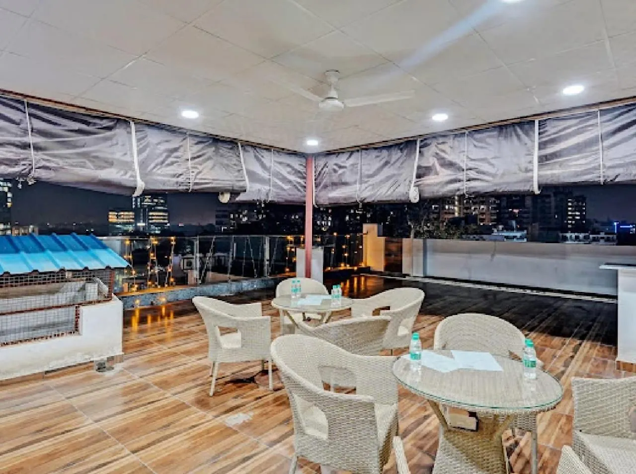 Hotel Akshay Residency Gurgaon